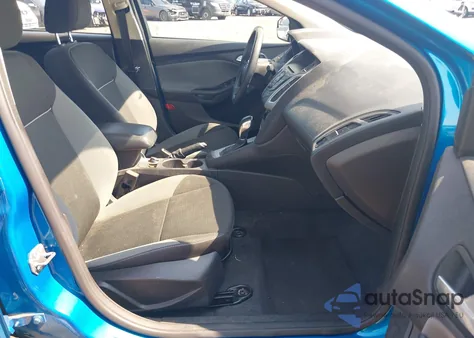 2014 Ford Focus Se z USA, uszkodzony, nr VIN 1FADP3F25EL274345